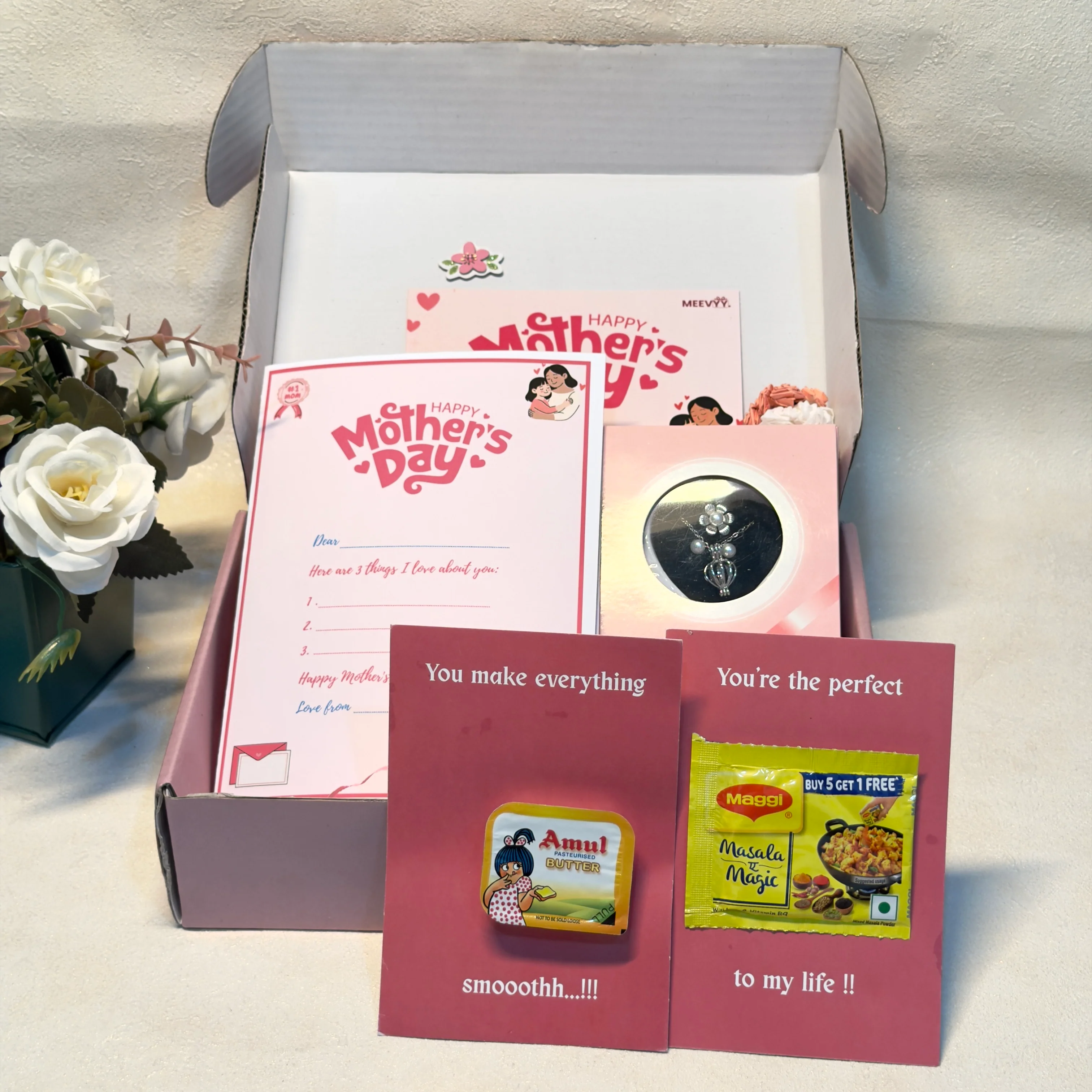 Mother’s Day Pearl Jewellery Gift Box - Image 4